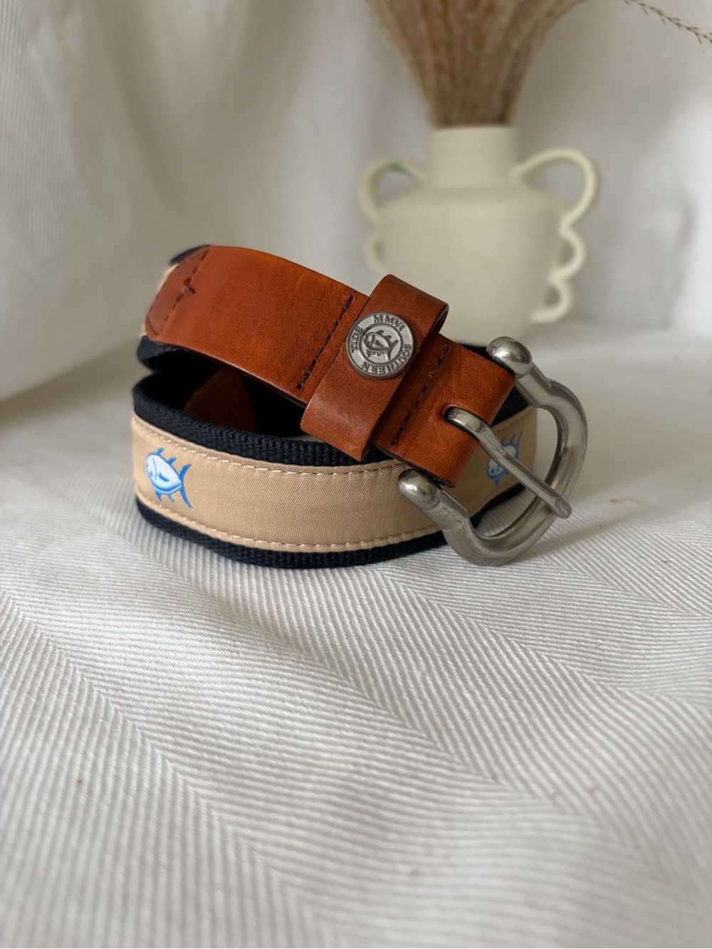Southern Tide Men’s Brown Leather Tan Canvas Belt Casual Coastal Preppy Yacht 32